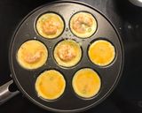 Hình bước làm 1 của món Bánh khọt miền Tây