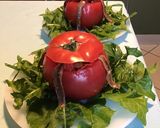 Une image de l'étape 6 de Tomates roses « pieuvres » aux carottes et anchois sur pissenlit du jardin.