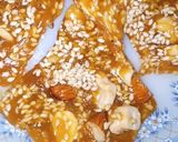 A picture of step 5 of Gur ki chikki 😋گڑ کاجو بادام تِل کی چِکی❤.