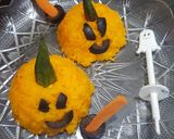 A picture of step 3 of Scary rice carrot balls.