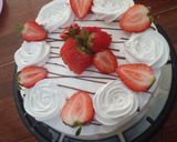 Foto del paso 15 de la receta: Pastel Tres leches y fresas🍓🍓🍓🍓🍓🍓🍓🍓🍓🍓🍓🍓🍓
