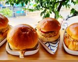 Hình bước làm 3 của món Bánh mì hamburger thịt băm