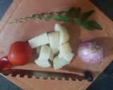 A picture of step 1 of Spicy potato curry.