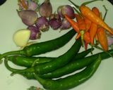 Foto langkah ke 1 dari resep Oseng teri Lombok ijo.