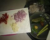 Foto langkah ke 2 dari resep Sotong Masak Hitam.