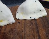 A picture of step 4 of Spicy Samosa.