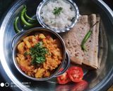 કોબીજ બટેકા નું શાક (Cabbage Bataka Shak Recipe In Gujarati) રેસીપી સ્ટેપ3ફોટો