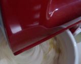 Foto langkah ke 3 dari resep Steamed cheesecake (bolu keju kukus).