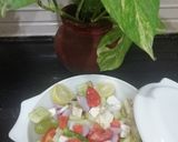 A picture of step 4 of Fresh Salad.
