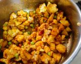 A picture of step 2 of Tuvar cauliflower sabji.