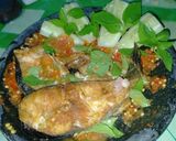 Foto langkah ke 4 dari resep Penyet Patin Ndess.