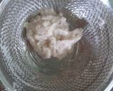 A picture of step 1 of Milk koluzkattai.