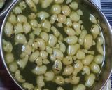 A picture of step 4 of Pani Puri kolkata style.