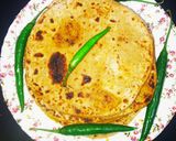 तवा आलू पराठा (tawa aloo paratha recipe in Hindi) रेसिपी चरण 5 फोटो