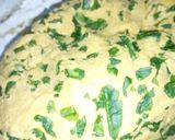 A picture of step 3 of Methi paratha.