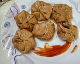 A picture of step 7 of Atta Momos.