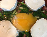 Foto del paso 9 de la receta: Cazuela de brotes de espinaca con queso de cabra