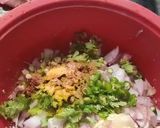 A picture of step 2 of Fish egg fry.