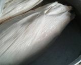 Foto del paso 1 de la receta: Tamales de espinacas con queso