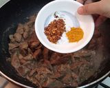 A picture of step 3 of Kaleeji Bun.