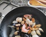 Foto del paso 4 de la receta: Paella de mariscos