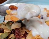 Hình bước làm 2 của món Granola sữa chua