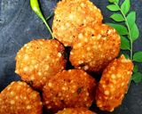 A picture of step 4 of Sabudana Vada.