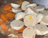 Foto langkah ke 4 dari resep Tumis Tofu dan Bakso Seafood.
