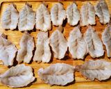 Foto del paso 1 de la receta: Camarones rellenos (momias)🌺