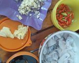 Foto langkah ke 1 dari resep 🦑 Cumi ala Warung Tenda.