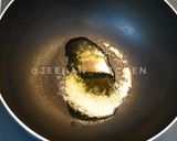 Foto langkah ke 4 dari resep Oseng Spaghetti Ayam dan tomat Cherry.