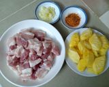 Hình bước làm 1 của món Ba chỉ kho thơm