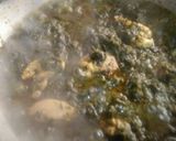 A picture of step 3 of Palak chicken💚🍀.