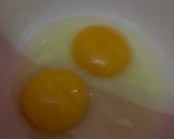 Foto langkah ke 1 dari resep Puding Telur Susu (MPASI 10Mo+).