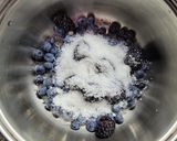 Foto del paso 1 de la receta: Postre frutos del bosque