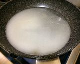 Foto del paso 2 de la receta: Sémola con leche (con leche en polvo)