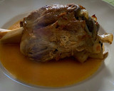 Foto del paso 7 de la receta: Codillo al horno con el jugo de su cocción