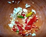 รูปขั้นตอนการทำที่ 3 ของ ส้มตำปูม้าต้มปลาร้า