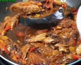 Foto langkah ke 4 dari resep 52. Tongkol Masak Kecap.