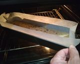 Φωτογραφία βήματος 8 της συνταγής Banana Bread με γιαούρτι, chips σοκολάτας και καρύδια