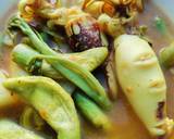 รูปขั้นตอนการทำที่ 5 ของ แกงส้มหมึกยัดไส้แบบใต้กับผักรวม