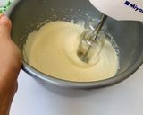 Foto langkah ke 3 dari resep Bolu Kukus Ubi Ungu.