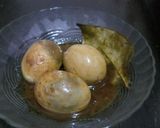 Foto langkah ke 4 dari resep Telur Bumbu Kunyit.