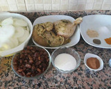 Foto del paso 2 de la receta: Tajin de pollo con pasas y cebolla