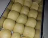 Foto langkah ke 5 dari resep Roti Sobek.