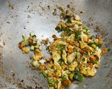 Foto langkah ke 2 dari resep Char Kway Teow.