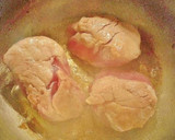 Foto del paso 2 de la receta: Solomillo de Cerdo y Setas con salsa al ajillo