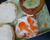 A picture of step 3 of Double Petty Burger.