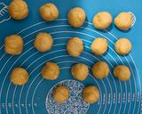 Foto langkah ke 2 dari resep Pastel Isi Kentang.