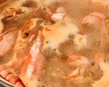 Hình bước làm 2 của món Miến Nấu Tôm Nấm và Rong Biển Wakame